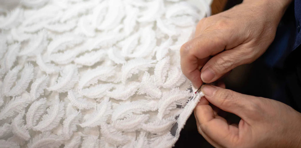 Avec ou sans retouches pour votre robe de mariée ; Quelle option choisir ?