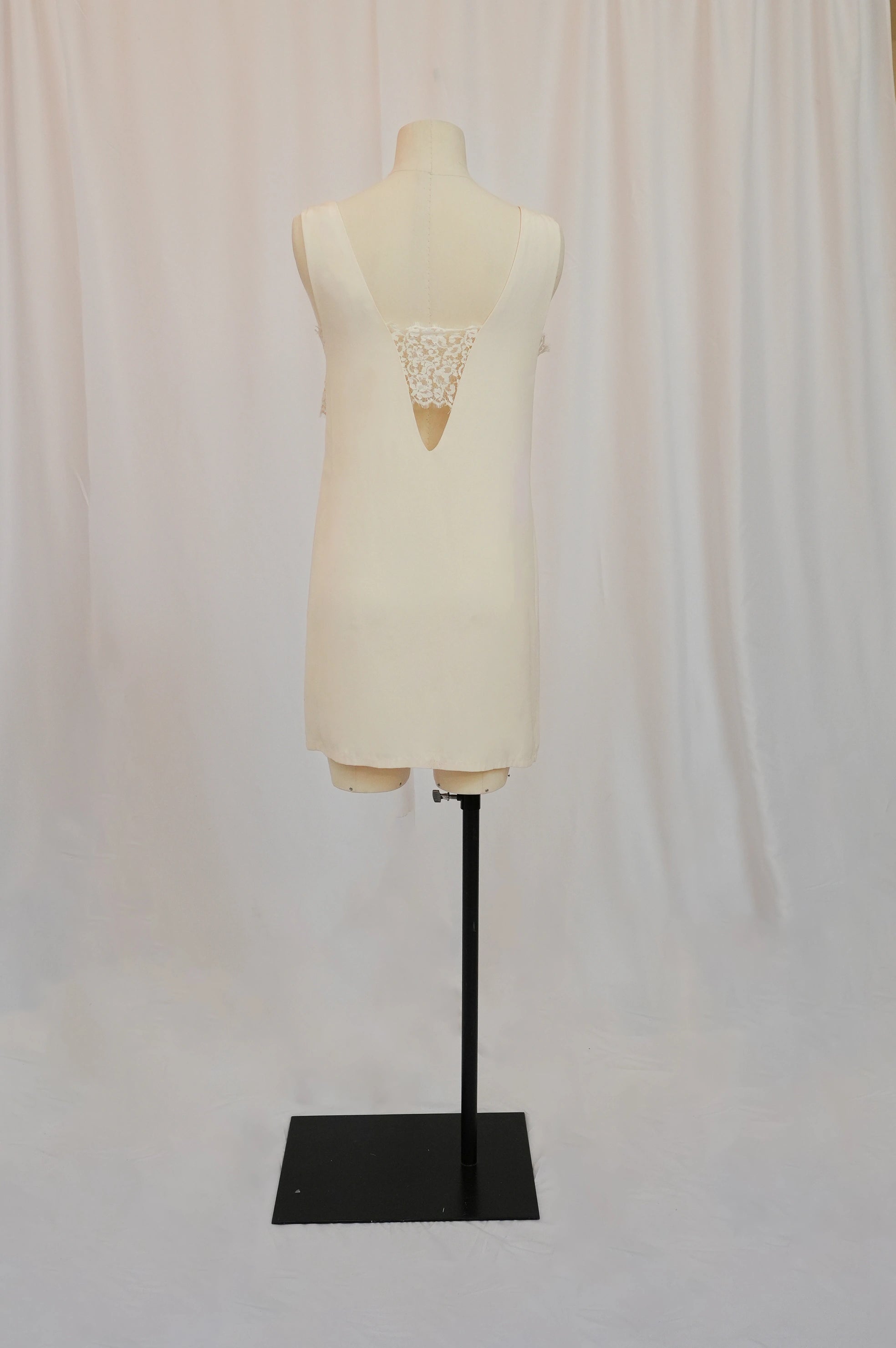 Robe l'Enjoleuse T34 n°778 - Vente Prototype