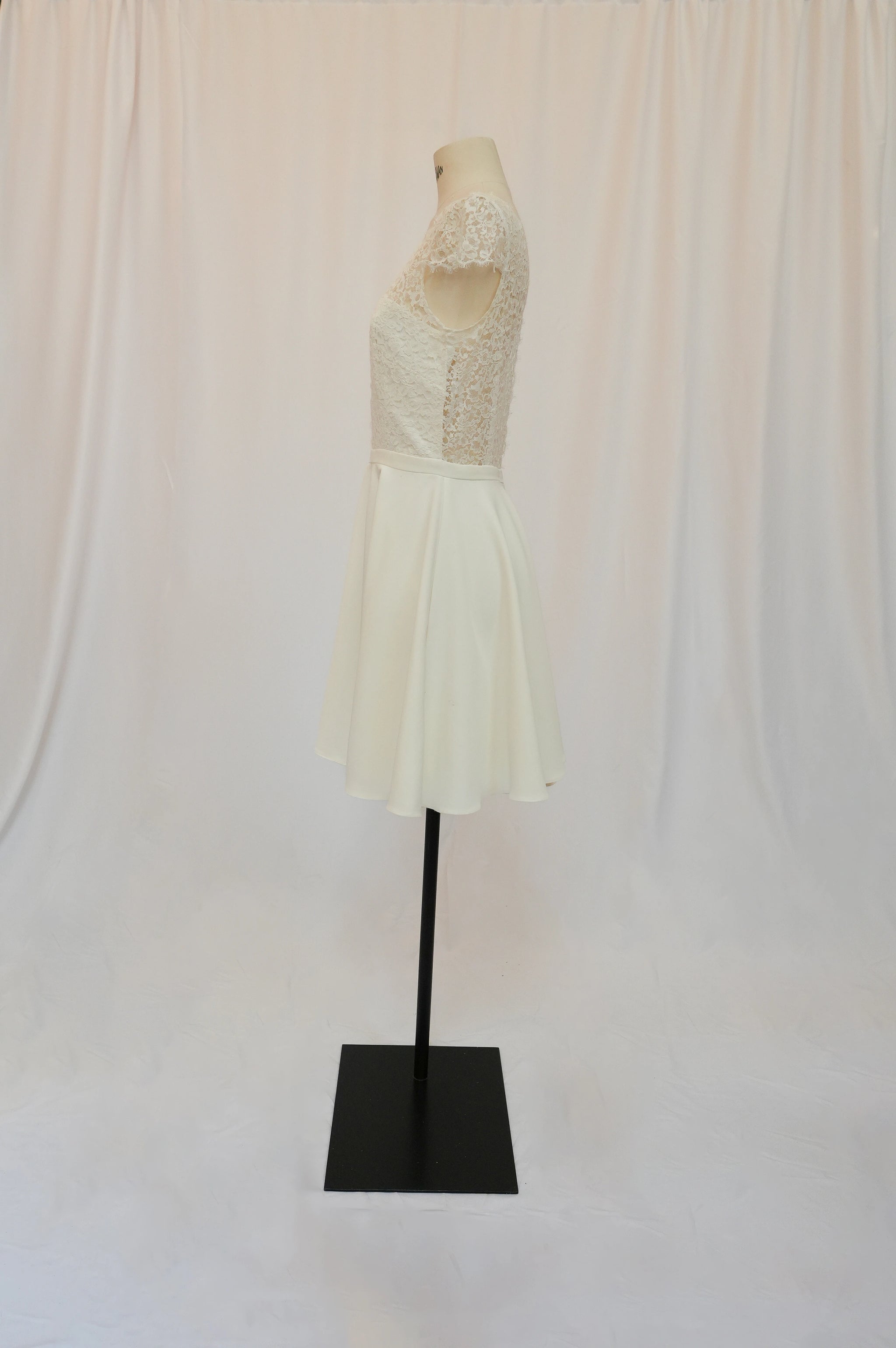 robe audacieuse nouvelle T38 n°776 - Vente Prototype