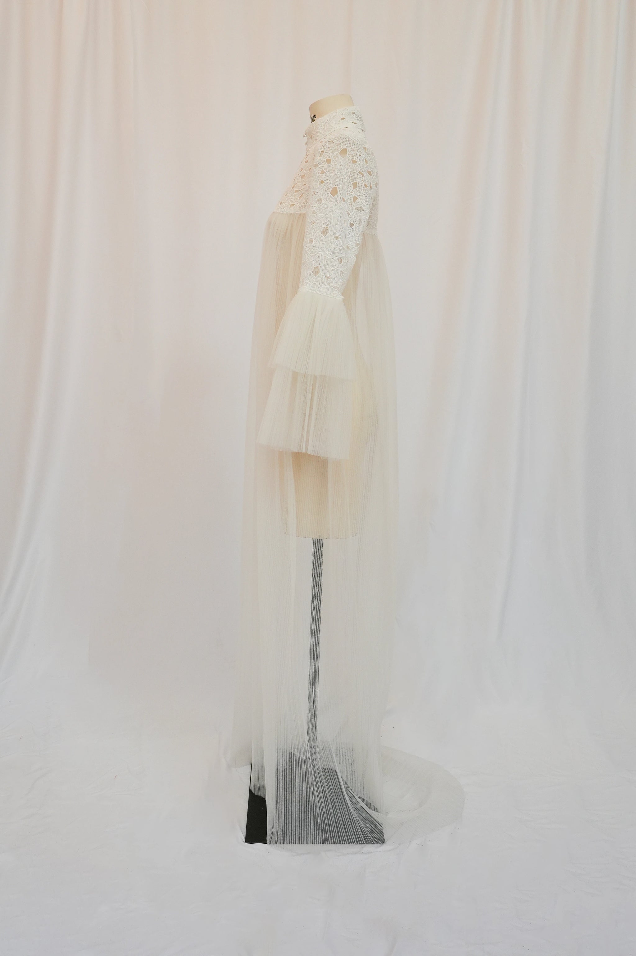Veste en tulle pliéée et dentelle T36 n°785 - Vente Prototype