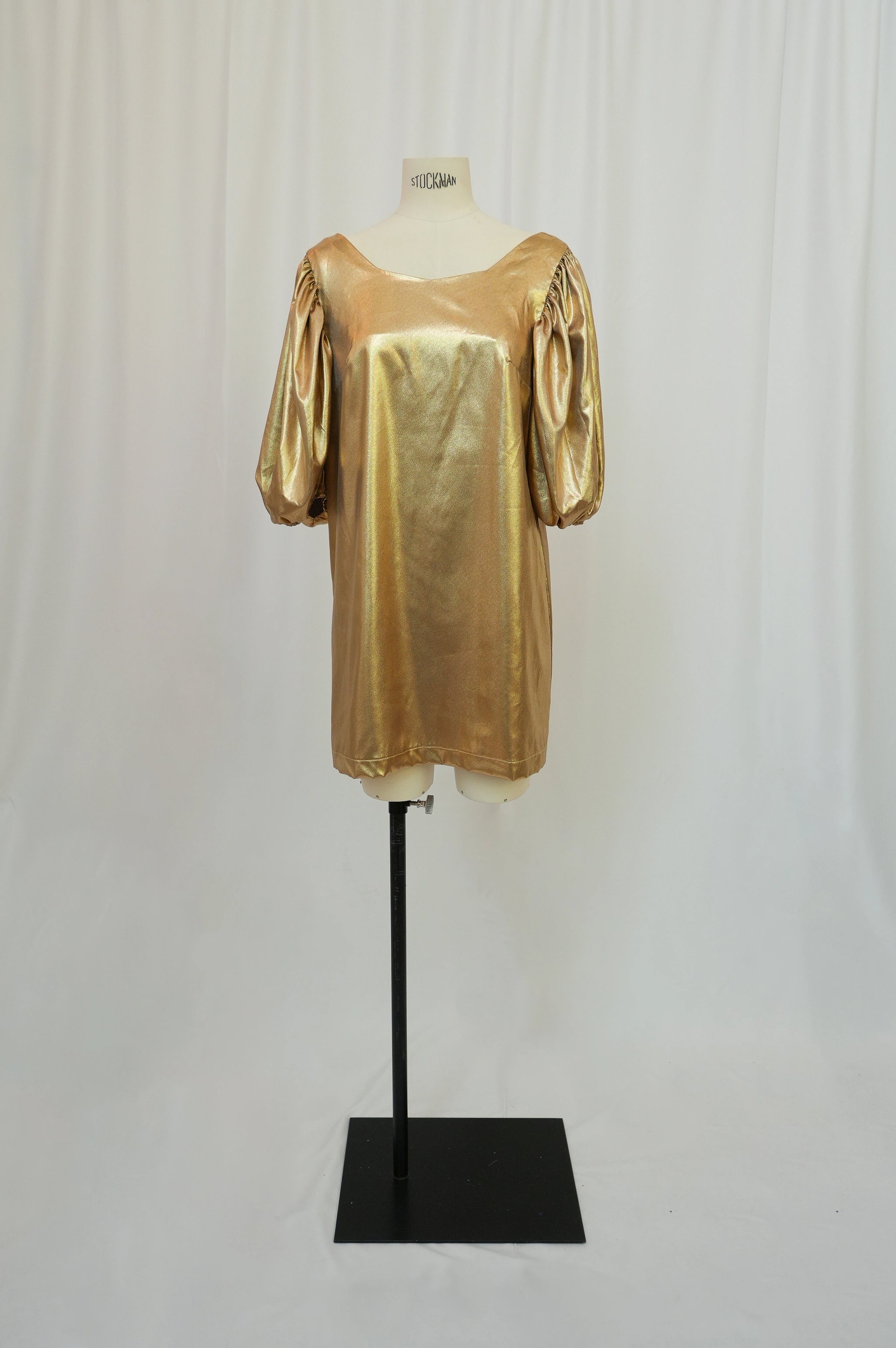 robe Délicieuse couleur T36 n°654/761 - Vente Prototype