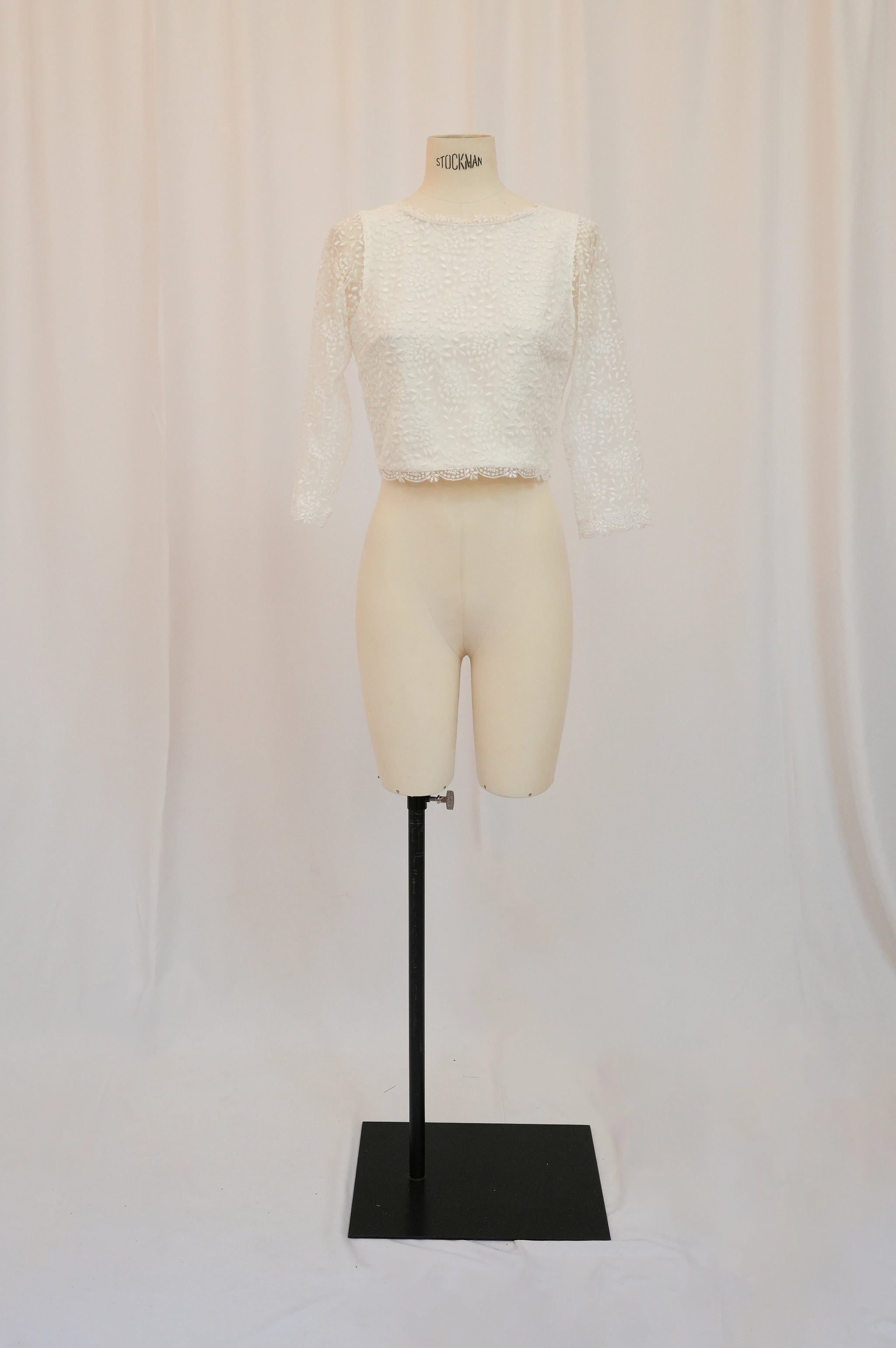 Top Ingenue  avec manches T38 n°745 - Vente Prototype