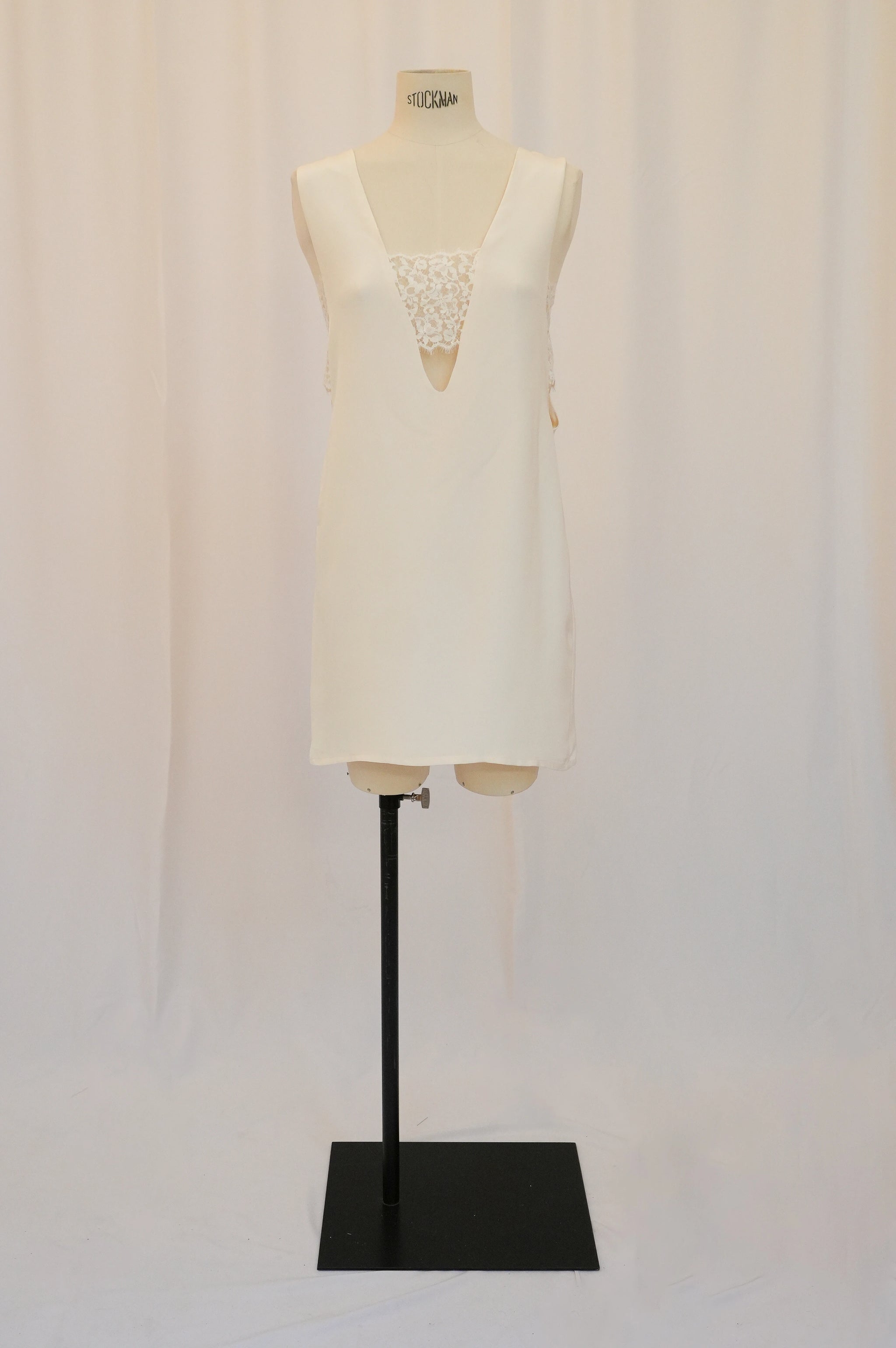 Robe Enjoleuse T38 n°741 - Vente Prototype