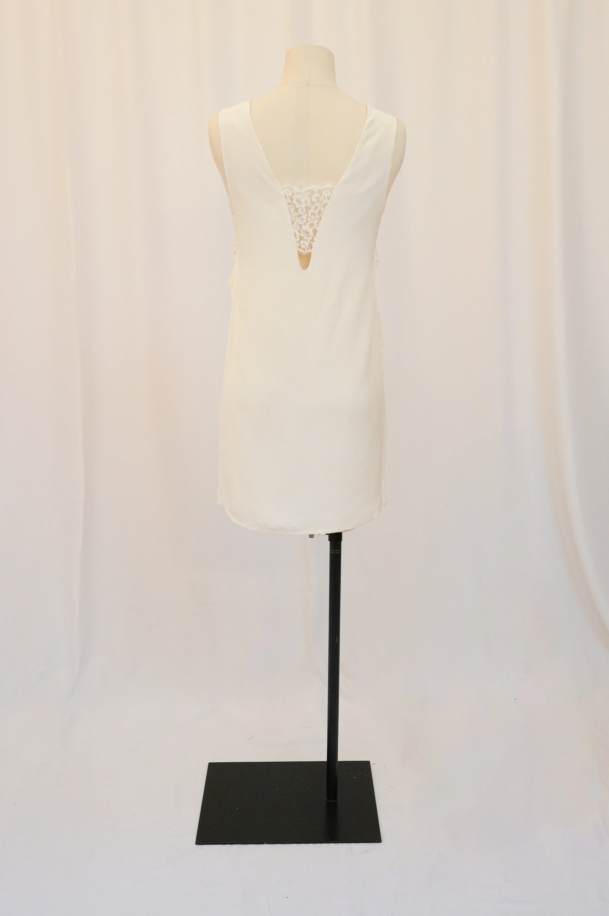Robe Enjoleuse T38 n°741 - Vente Prototype