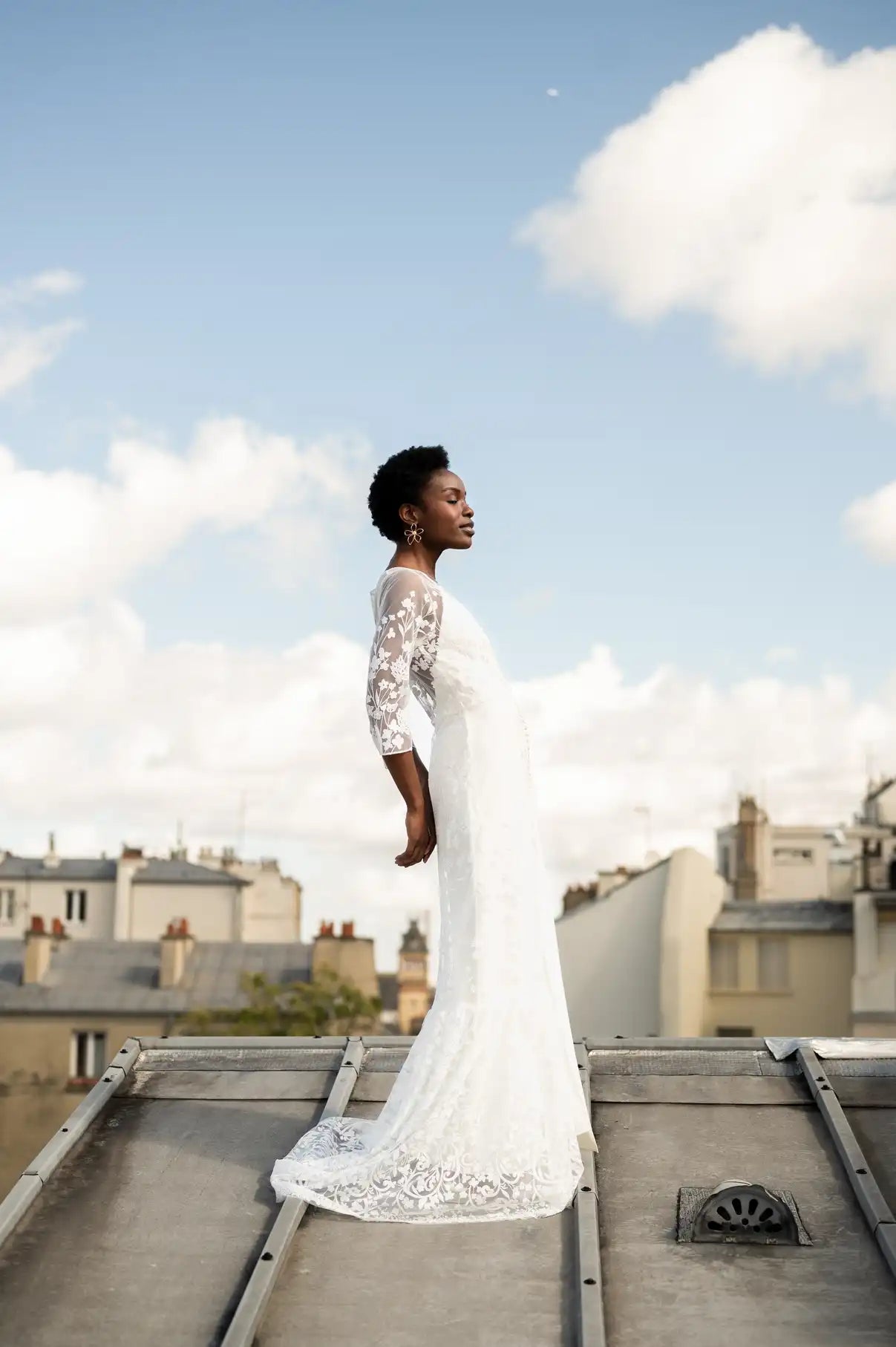 L'éblouissante -  Sur-robe Dentelle