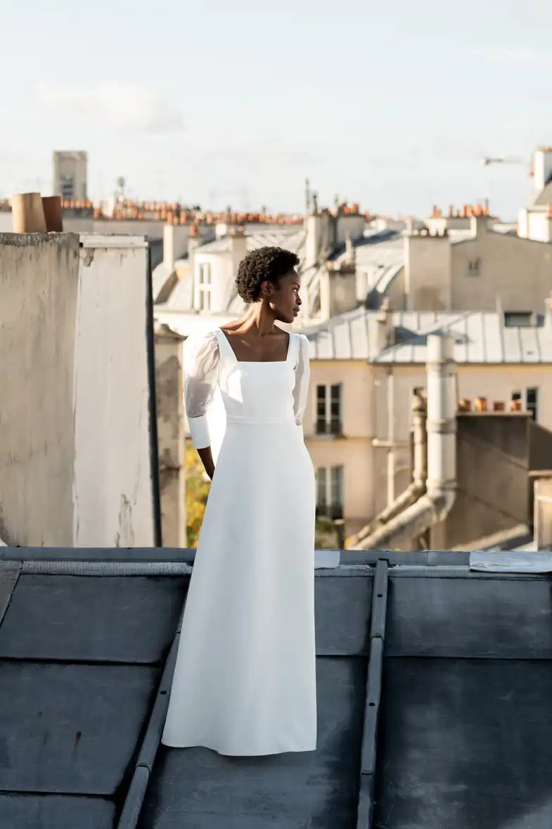 La Mystérieuse avec manches