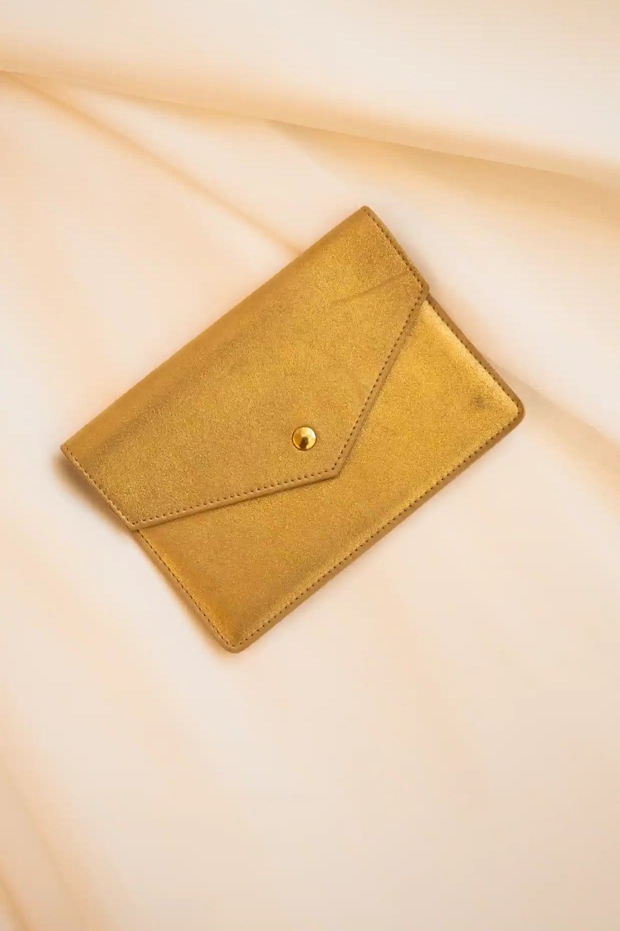 Pochette dorée M - Vente Prototype