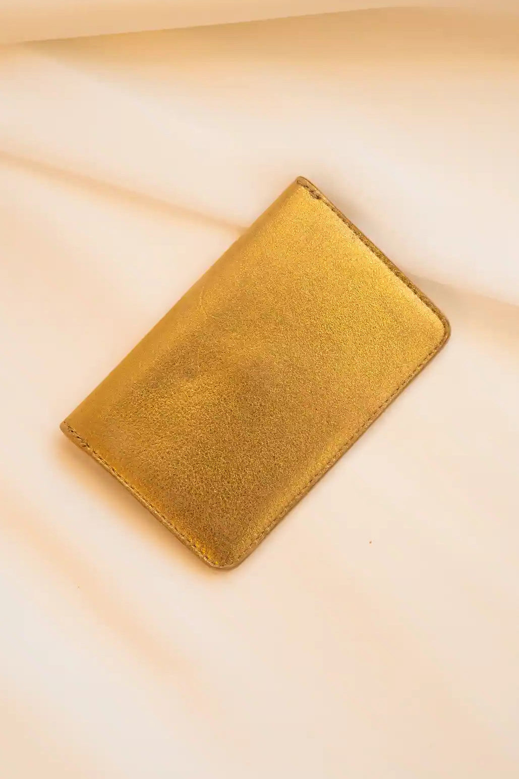 Pochette dorée M - Vente Prototype