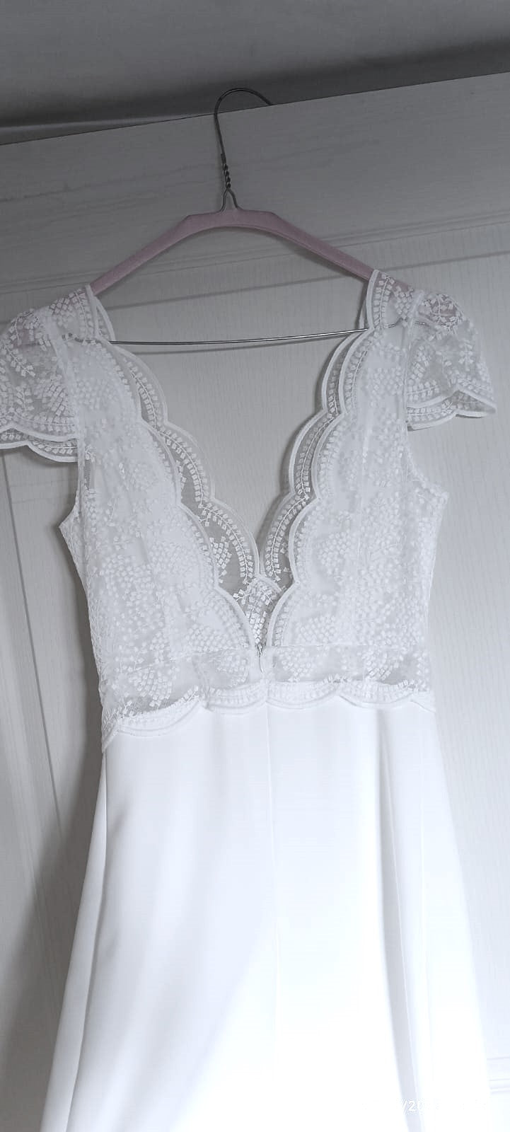 Seconde Main - Ensemble Jupe Élancée et Top Joviale C48 - L'Amusée