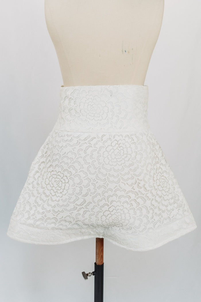 Short Romantic Skirt - Second Hand - T36