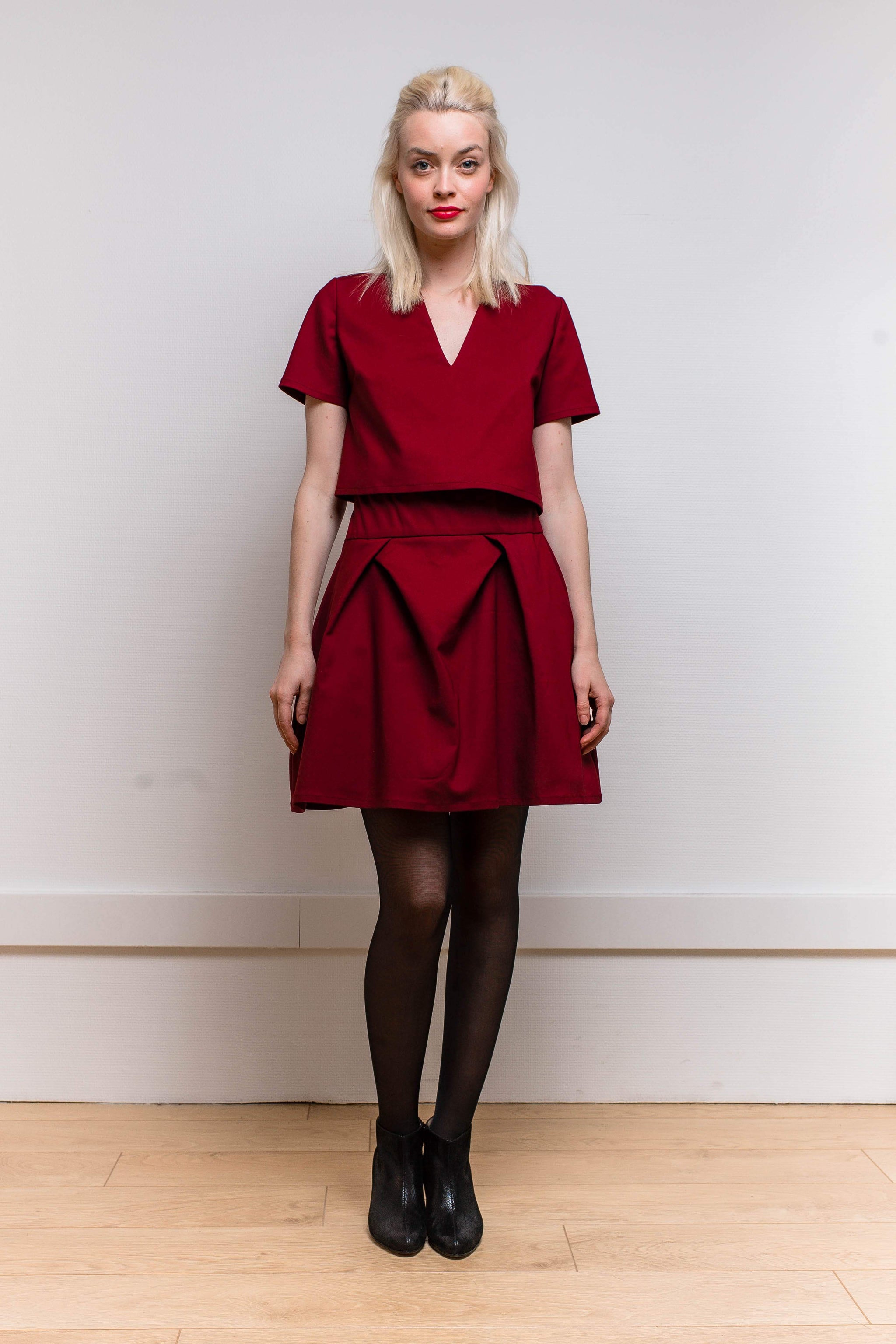 Le Haut de L'Intrépide Bordeaux-L'AMUSÉE-ensemble jupe,jupe,jupe courte,robe courte,taille haute,été 2018
